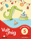 VUIT I MIG. QUADERN 05